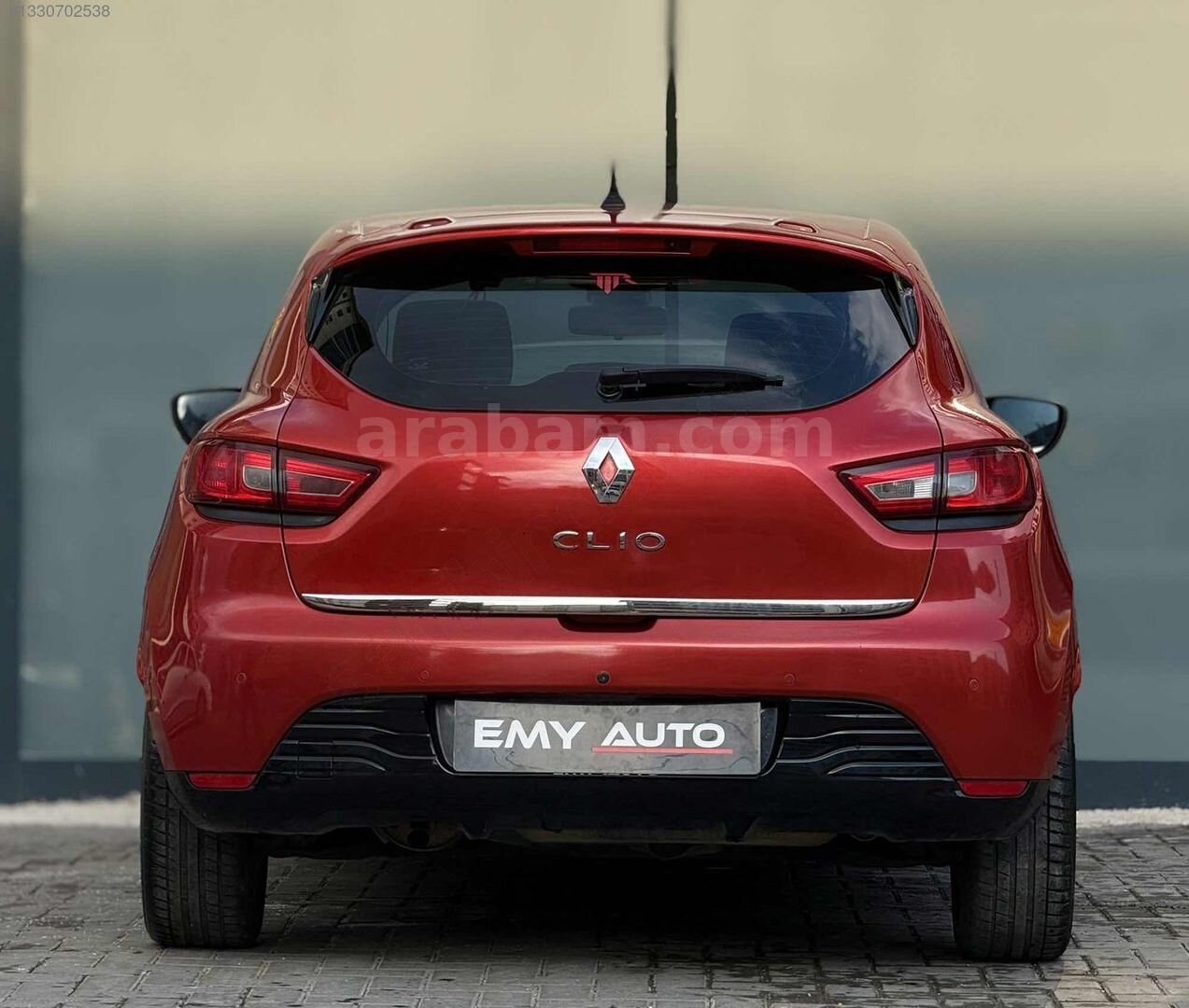Galeriden Renault Clio 1.2 Icon 2013 Model Ankara 194.000 km Kırmızı 4