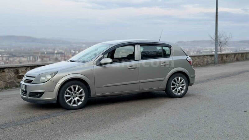 Sahibinden Opel Astra 1.6 Enjoy 2005 Model Afyonkarahisar 276.000 km Gri (Gümüş) 1