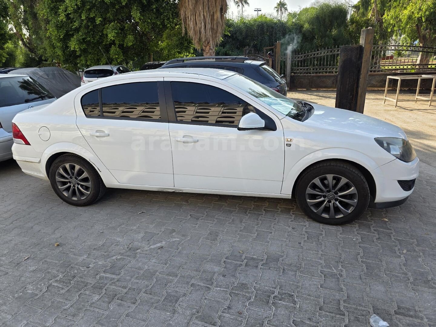 Sahibinden Opel Astra 1.6 Enjoy 111.Yıl 2011 Model Kırıkkale 211.500 km Beyaz 4