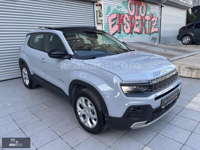 Galeriden Jeep Avenger Electric Summit 2025 Model İstanbul 15.000 km Gri