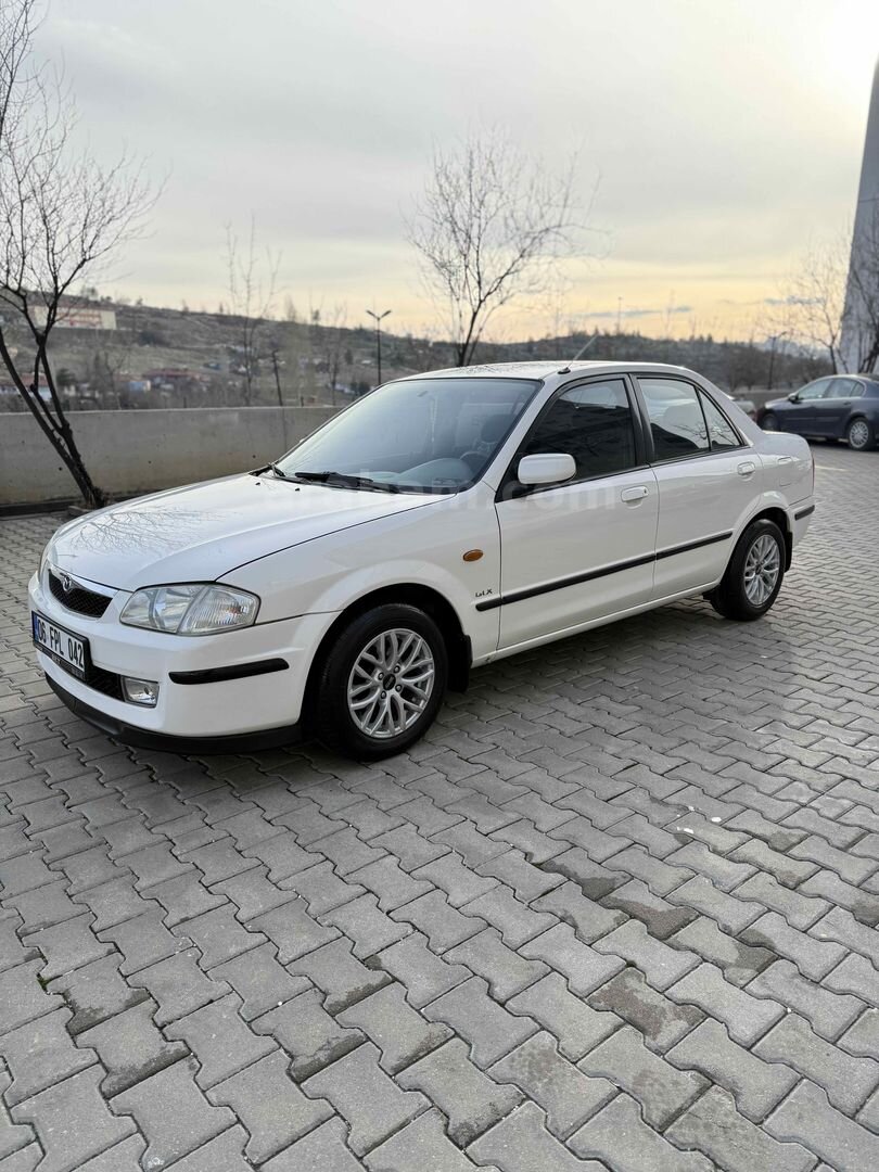 Sahibinden Mazda 323 1.5 GLX 2000 Model Ankara 178.000 km Beyaz 5