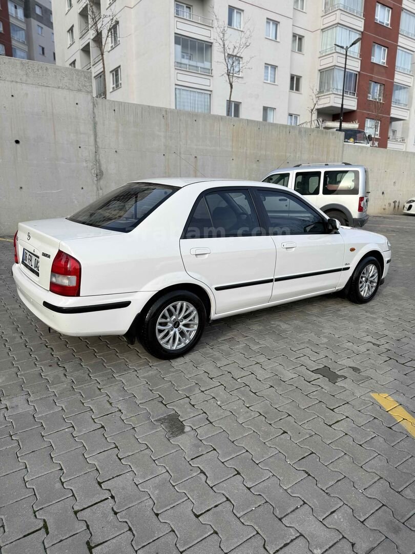 Sahibinden Mazda 323 1.5 GLX 2000 Model Ankara 178.000 km Beyaz 6