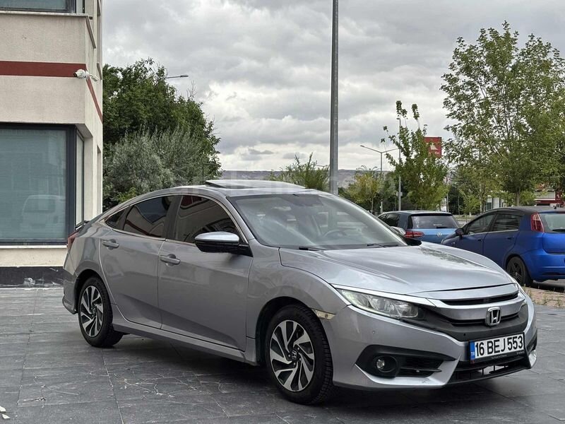 Galeriden Honda Civic 1.6i DTEC Elegance 2018 Model Kayseri 140.500 km Gri