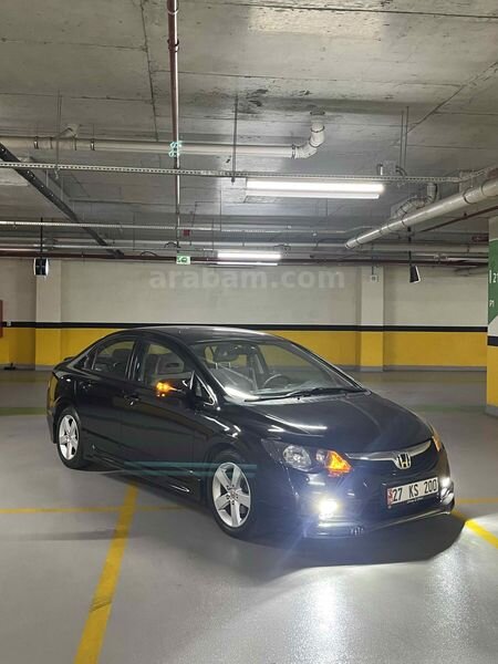 Sahibinden Honda Civic 1.6i VTEC Premium 2011 Model İstanbul 135.000 km Siyah