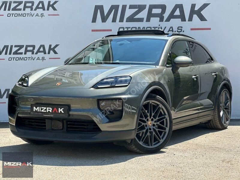 BAYİ 2024 BOYASIZ MAKSİMUM DONANIM ÖZEL SİPARİŞ 4X4 MACAN BEV