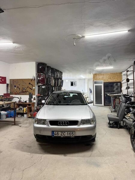Galeriden Audi A3 Hatchback 1.6 Ambiente 2000 Model Adıyaman 261.000 km Gri