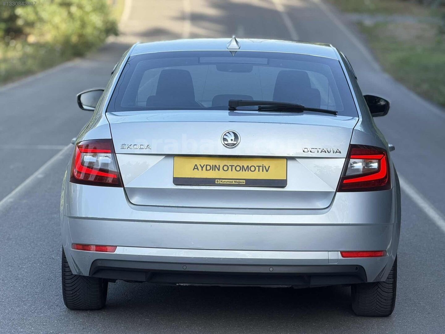 Galeriden Skoda Octavia 1.6 TDI Style 2018 Model İstanbul 225.000 km Gri 5