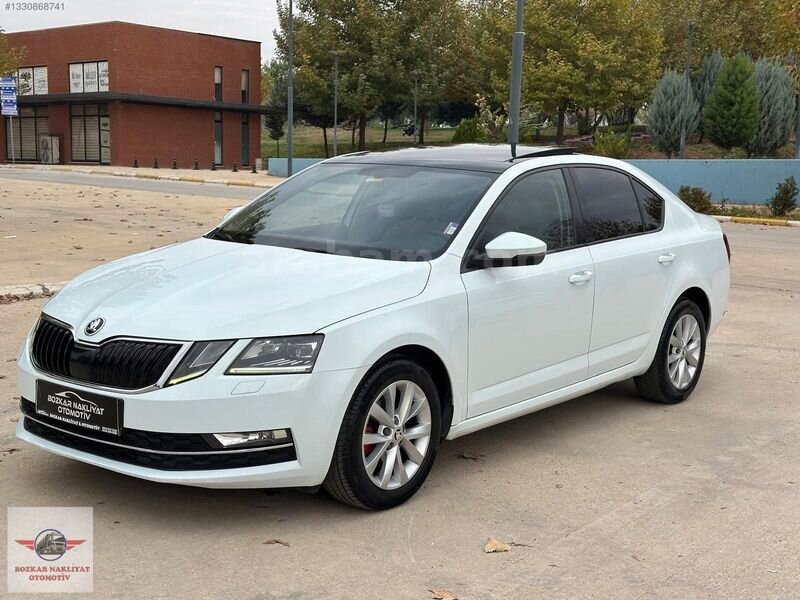 Galeriden Skoda Octavia 1.6 TDI Style 2019 Model Şanlıurfa 173.000 km Beyaz