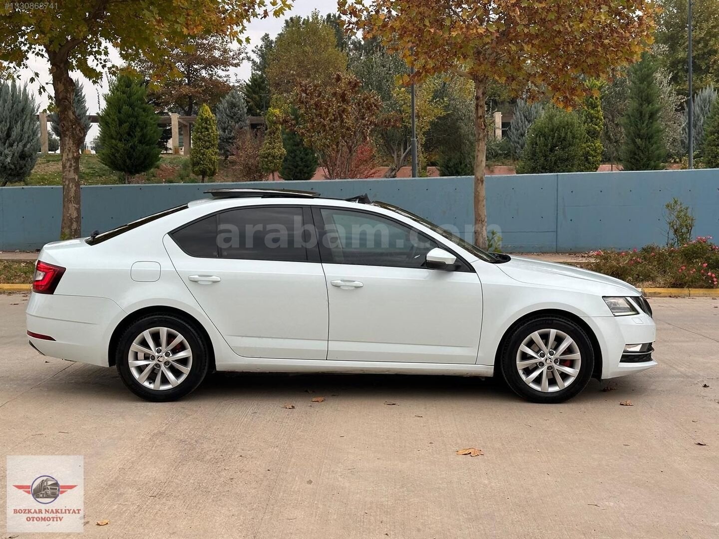 Galeriden Skoda Octavia 1.6 TDI Style 2019 Model Şanlıurfa 173.000 km Beyaz 7