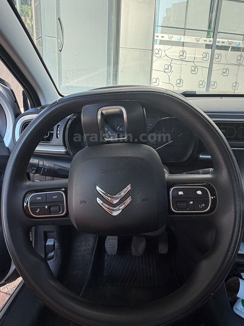 Sahibinden Citroen C3 1.6 BlueHDI Live 2017 Model İzmir 193.000 km Gri 7
