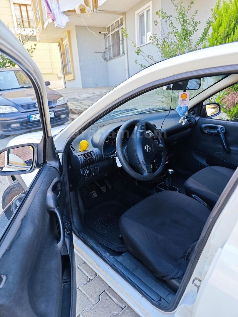 Sahibinden Opel Corsa 1.5 TD 2000 Model Tekirdağ 289.000 km Beyaz 7