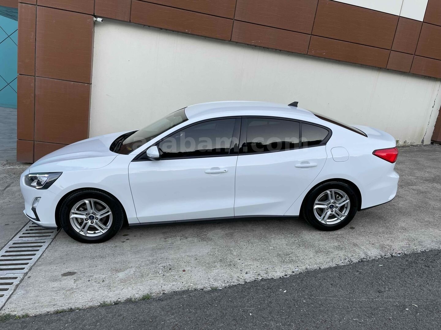 Sahibinden Ford Focus 1.5 Ti-VCT Trend X 2020 Model Trabzon 47.100 km Beyaz 5