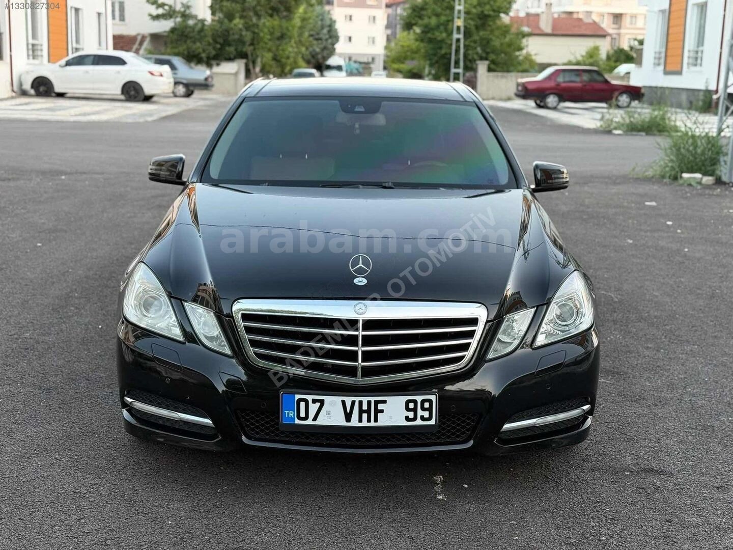 Galeriden Mercedes - Benz E 220 CDI BlueEFFICIENCY 2011 Model Konya 222.000 km Siyah 2