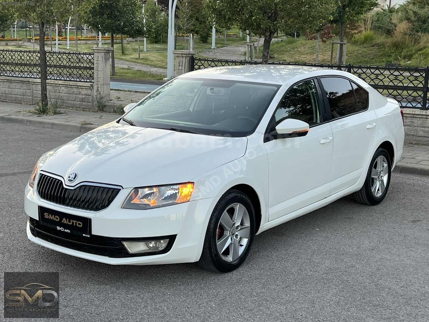 Galeriden Skoda Octavia 1.6 TDI Optimal 2015 Model Sivas 287.000 km Beyaz 7