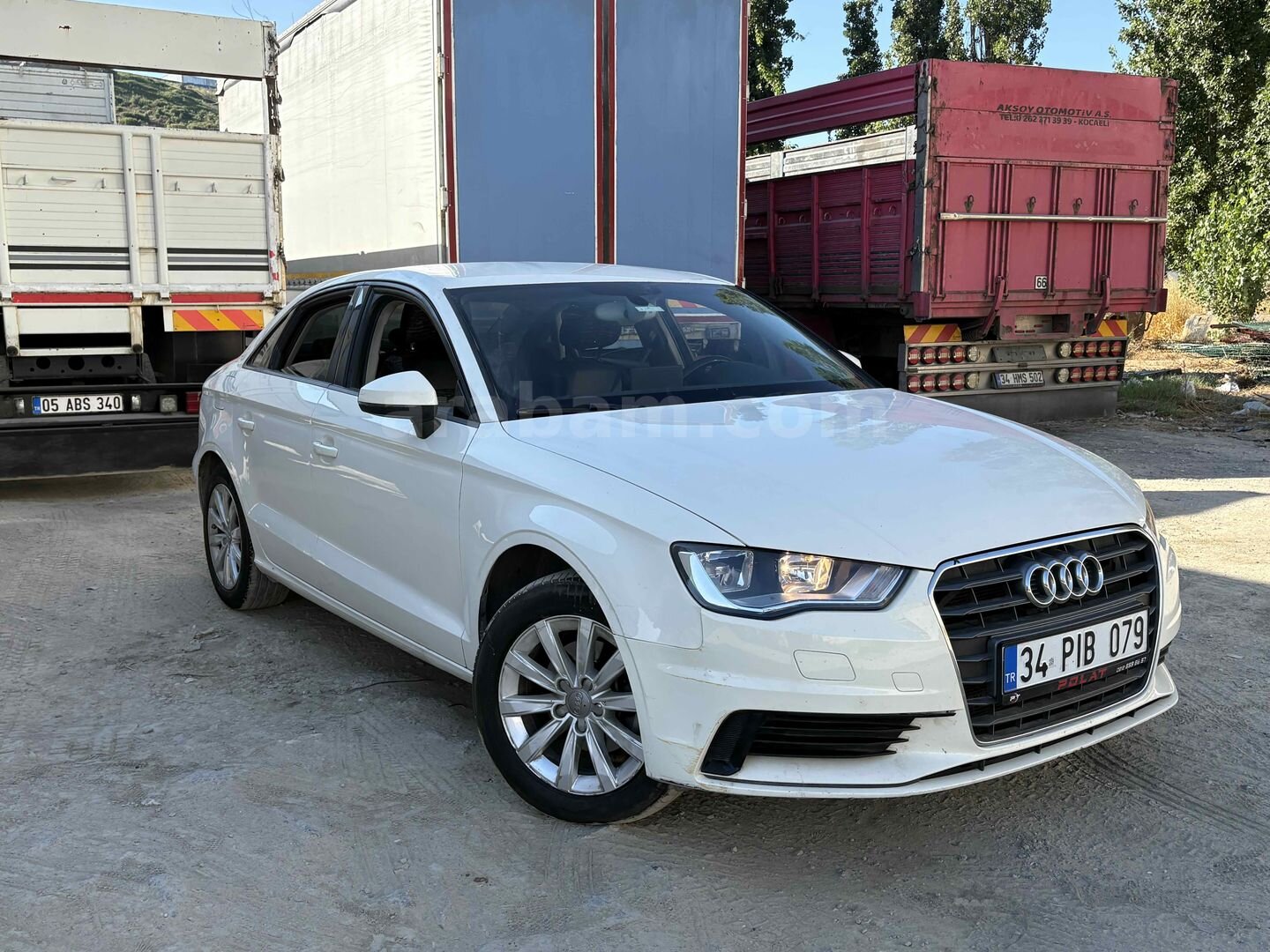 Sahibinden Audi A3 Sedan 1.6 TDI Ambition 2014 Model İstanbul 180.000 km Beyaz 2