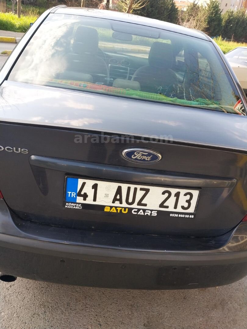Sahibinden Ford Focus 1.6 TDCi Ghia 2006 Model İstanbul 270.000 km Füme 5