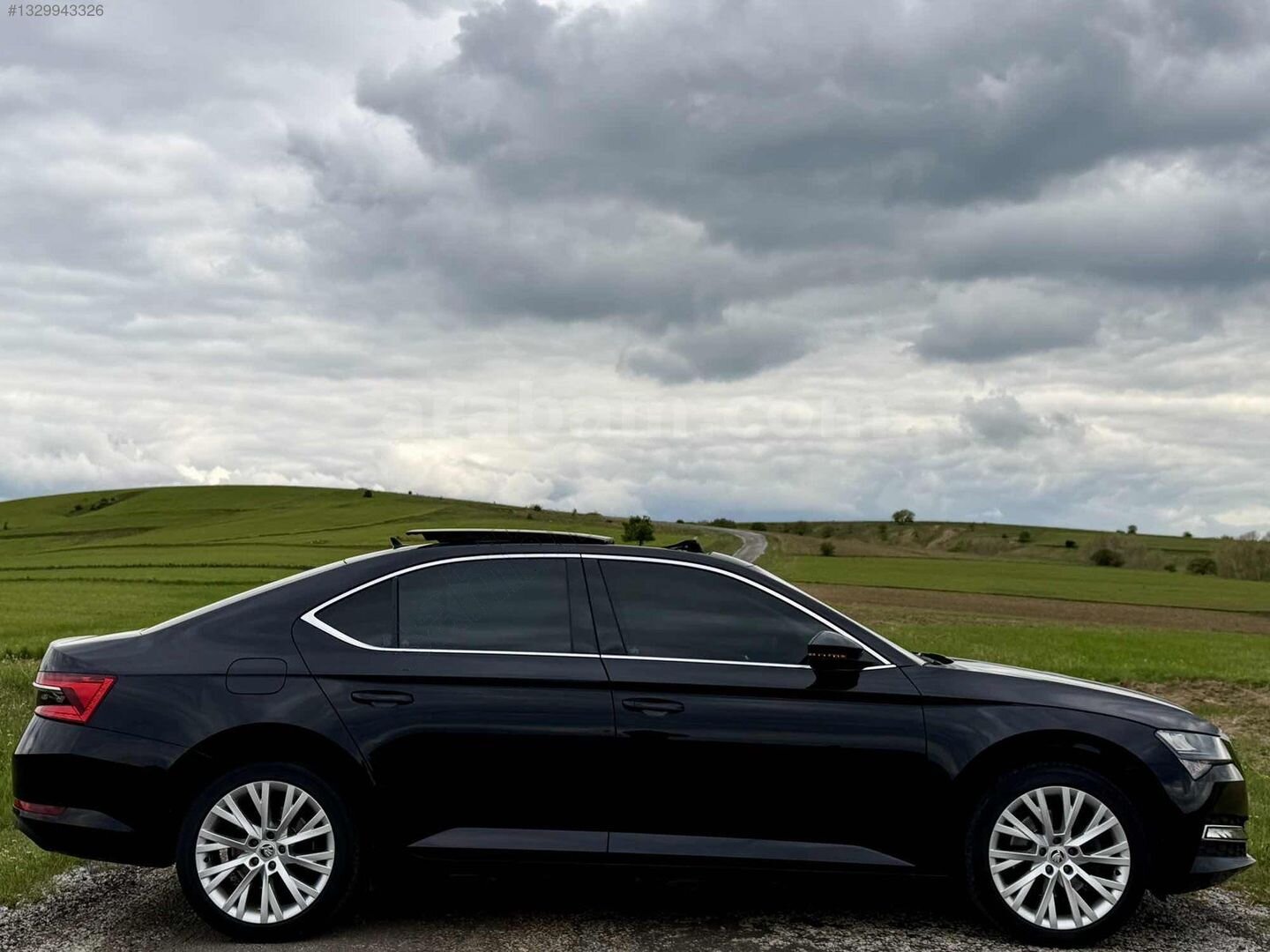 Galeriden Skoda SuperB 1.5 TSI Prestige 2023 Model Yozgat 84.000 km Siyah 7