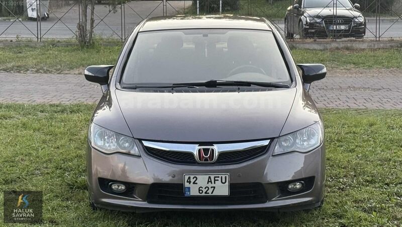 Galeriden Honda Civic 1.6i VTEC Dream 2009 Model Bursa 360.000 km Gri