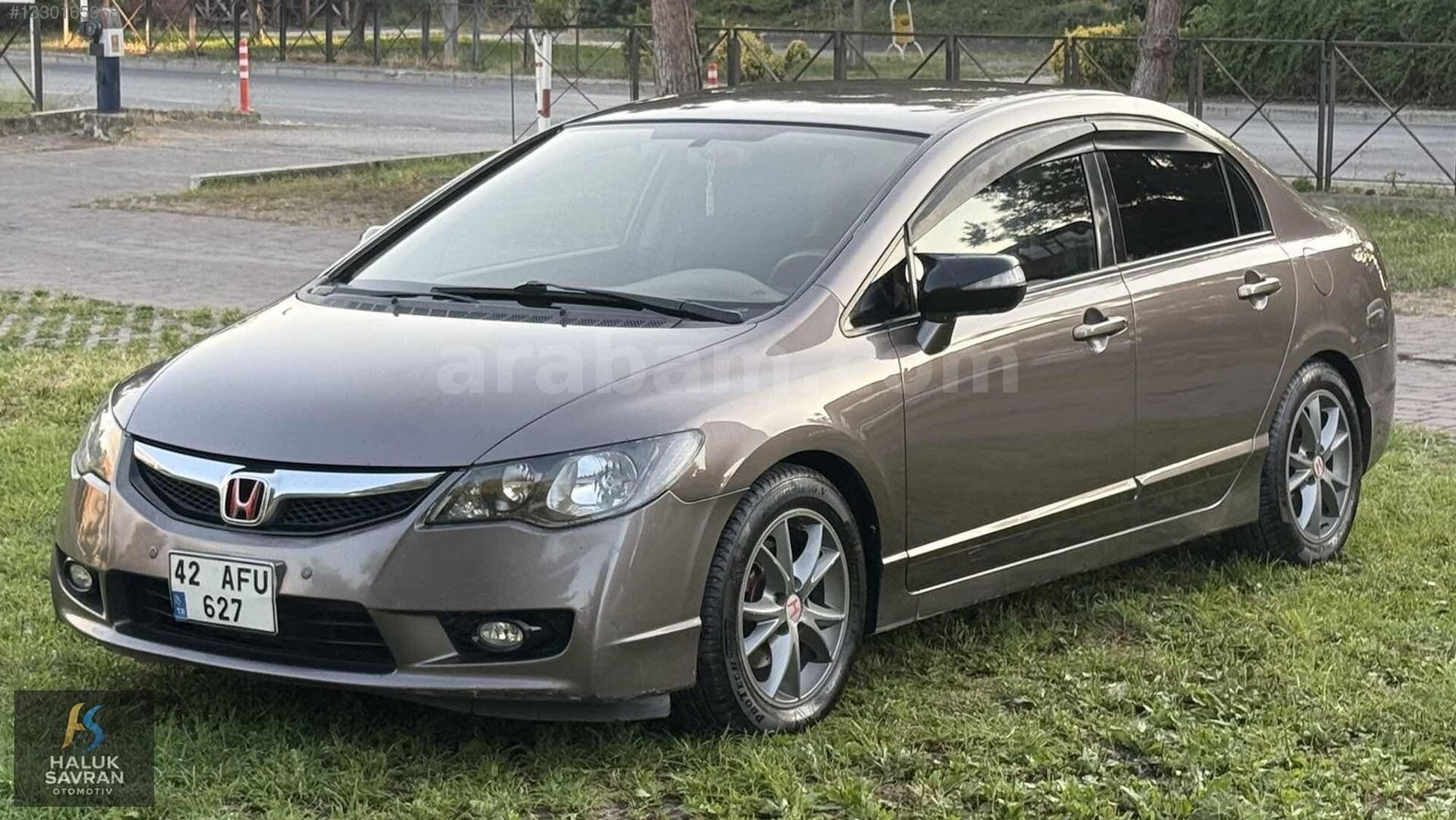 Galeriden Honda Civic 1.6i VTEC Dream 2009 Model Bursa 360.000 km Gri 2