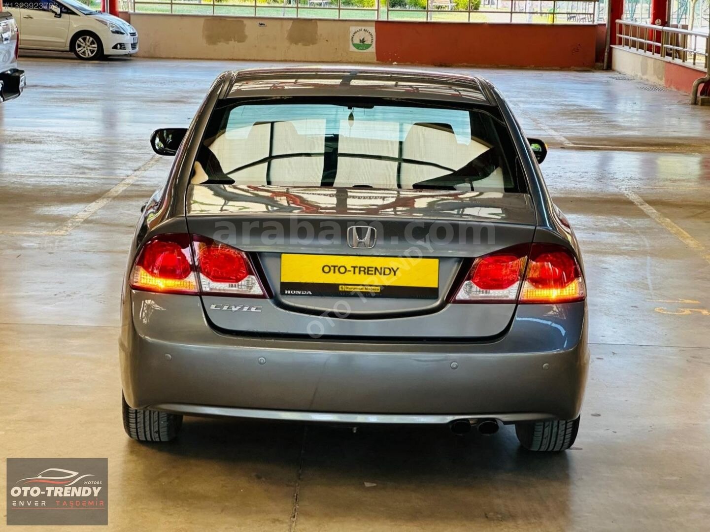 Galeriden Honda Civic 1.6i VTEC Dream 2011 Model Bursa 108.600 km Füme 6
