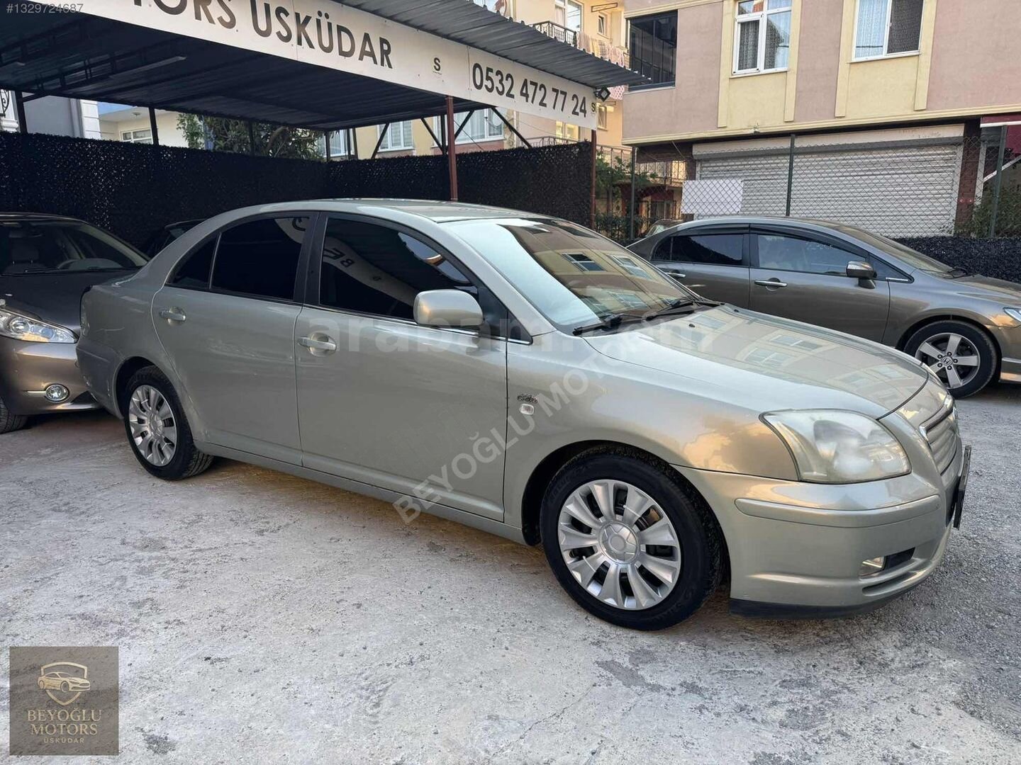 Galeriden Toyota Avensis 2.0 D-4D Premium 2004 Model İstanbul 216.000 km Şampanya 6