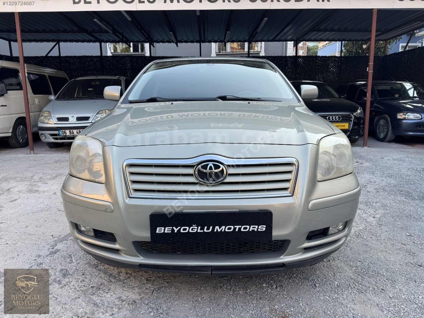 Galeriden Toyota Avensis 2.0 D-4D Premium 2004 Model İstanbul 216.000 km Şampanya 2