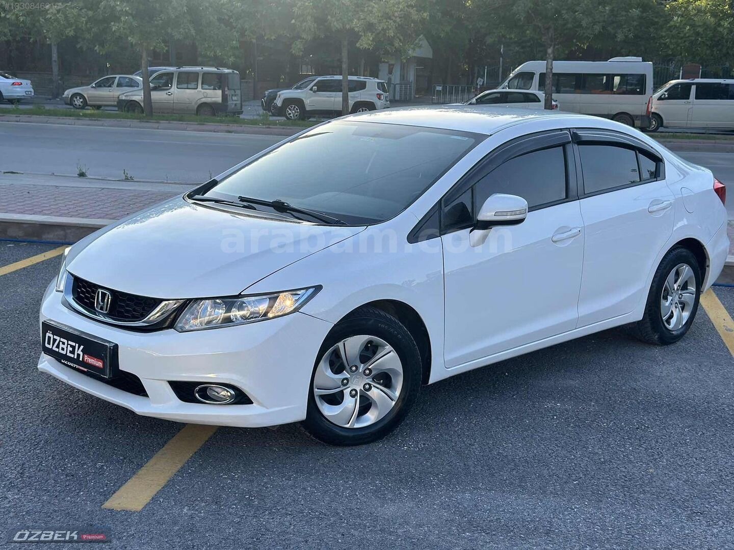 Galeriden Honda Civic 1.6i VTEC Dream 2016 Model Konya 142.000 km Beyaz 4