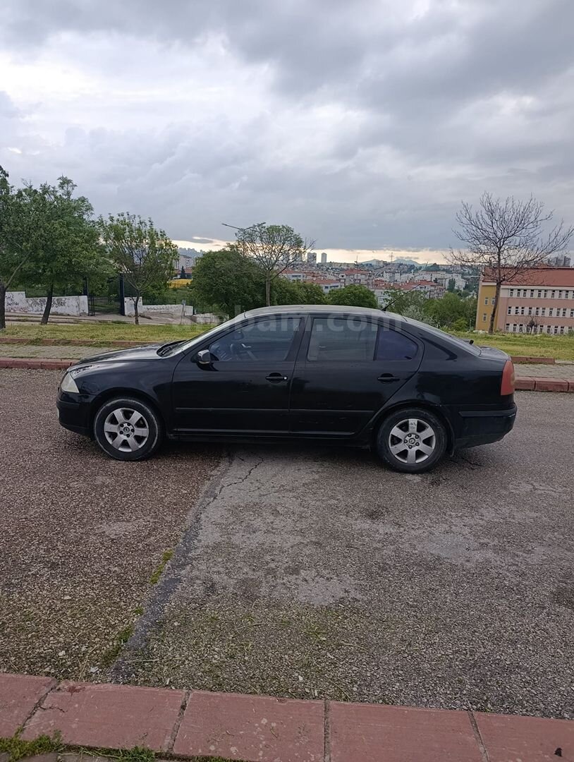 Sahibinden Skoda Octavia 1.6 Elegance 2008 Model Ankara 250.000 km Siyah 4