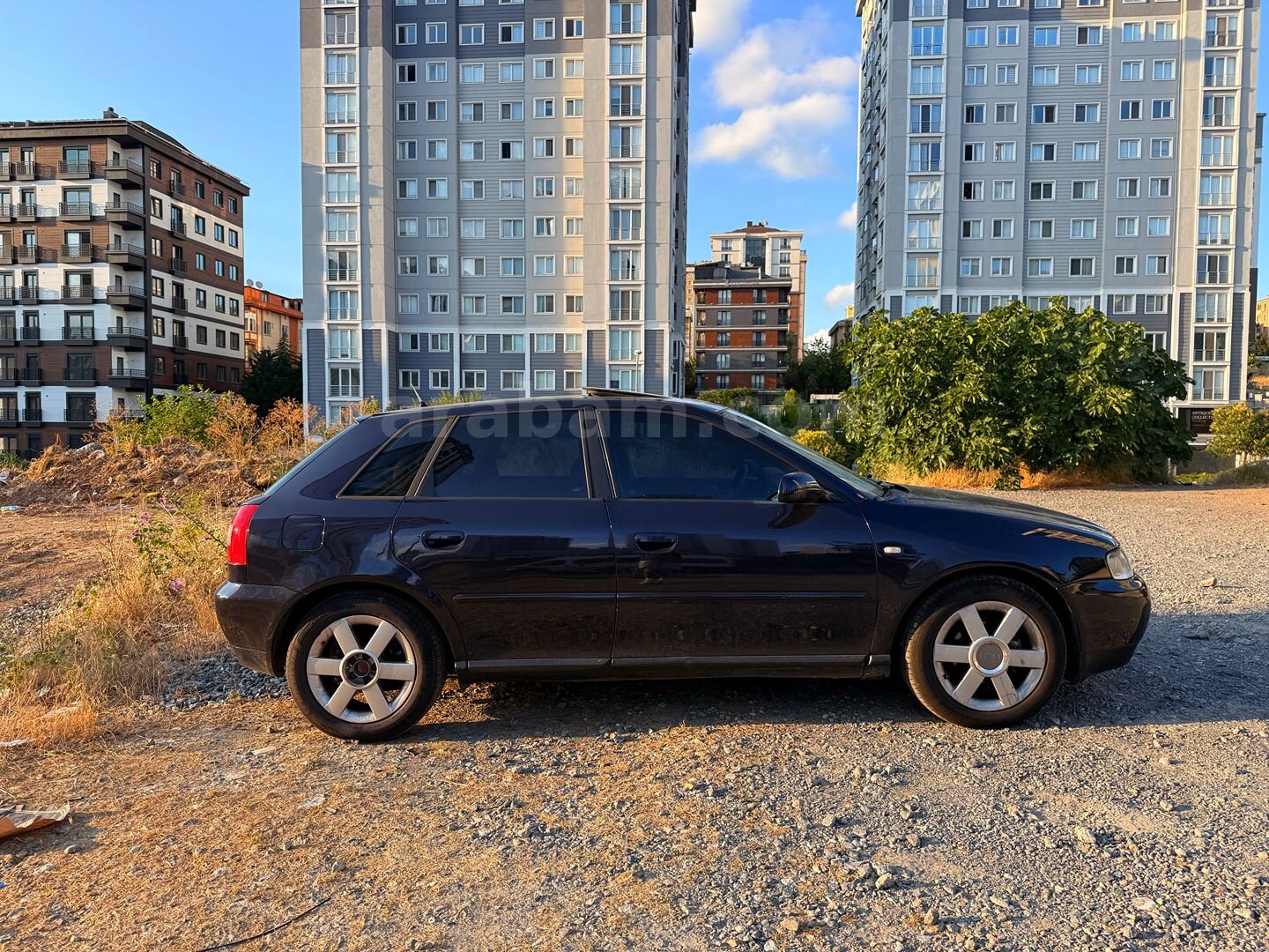 Sahibinden Audi A3 Sportback 1.6 Ambition 2002 Model İstanbul 248.000 km Lacivert 6