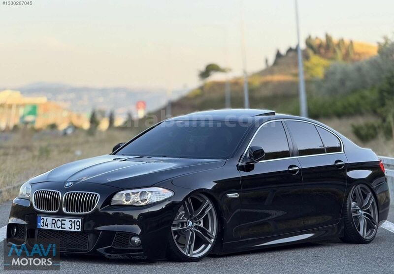 Galeriden BMW 5 Serisi 520d M Sport 2012 Model İstanbul 297.000 km Siyah