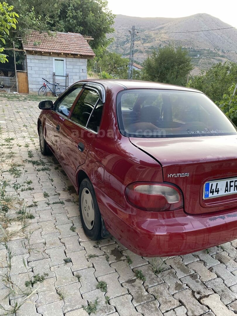 Sahibinden Hyundai Accent 1.3 LS 1997 Model Malatya 267.000 km Kahverengi 6