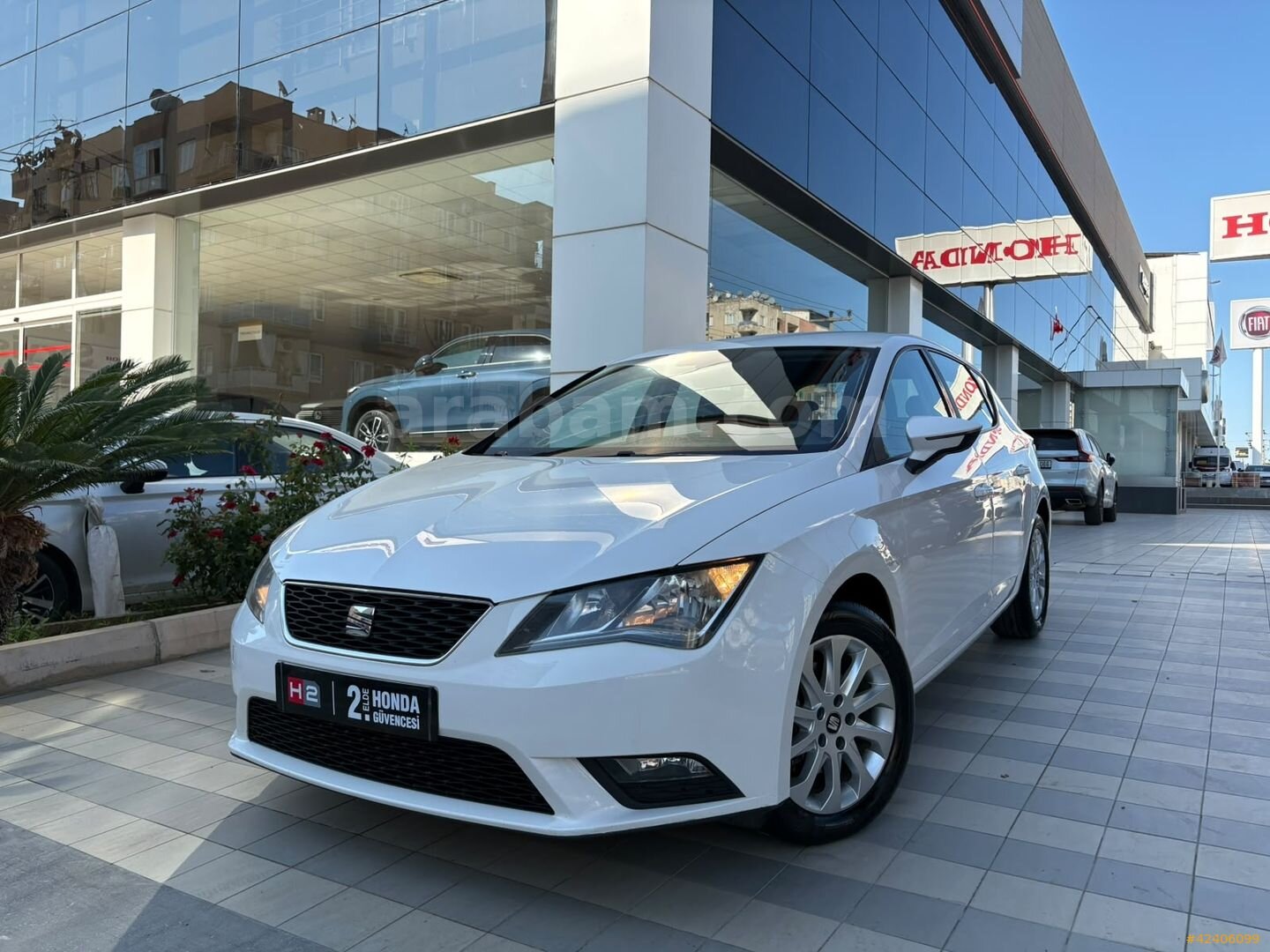 Galeriden Seat Leon 1.6 TDI Style 2016 Model Mersin 126.446 km Beyaz 6