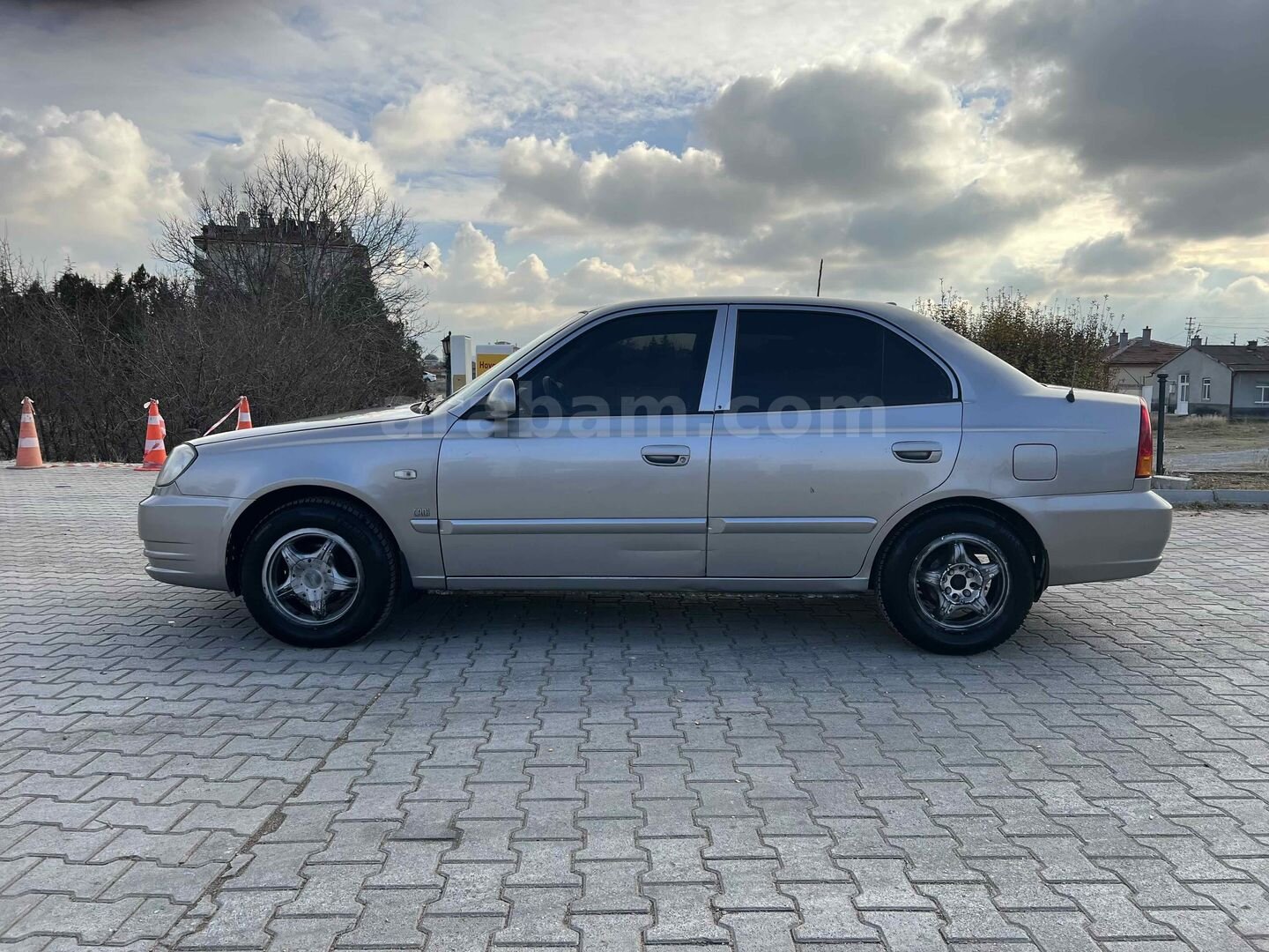 Sahibinden Hyundai Accent 1.5 CRDi Admire 2004 Model Konya 220.000 km Gri (Gümüş) 2