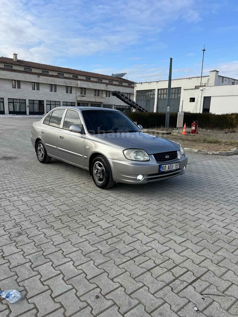 Sahibinden Hyundai Accent 1.5 CRDi Admire 2004 Model Konya 220.000 km Gri (Gümüş) 4