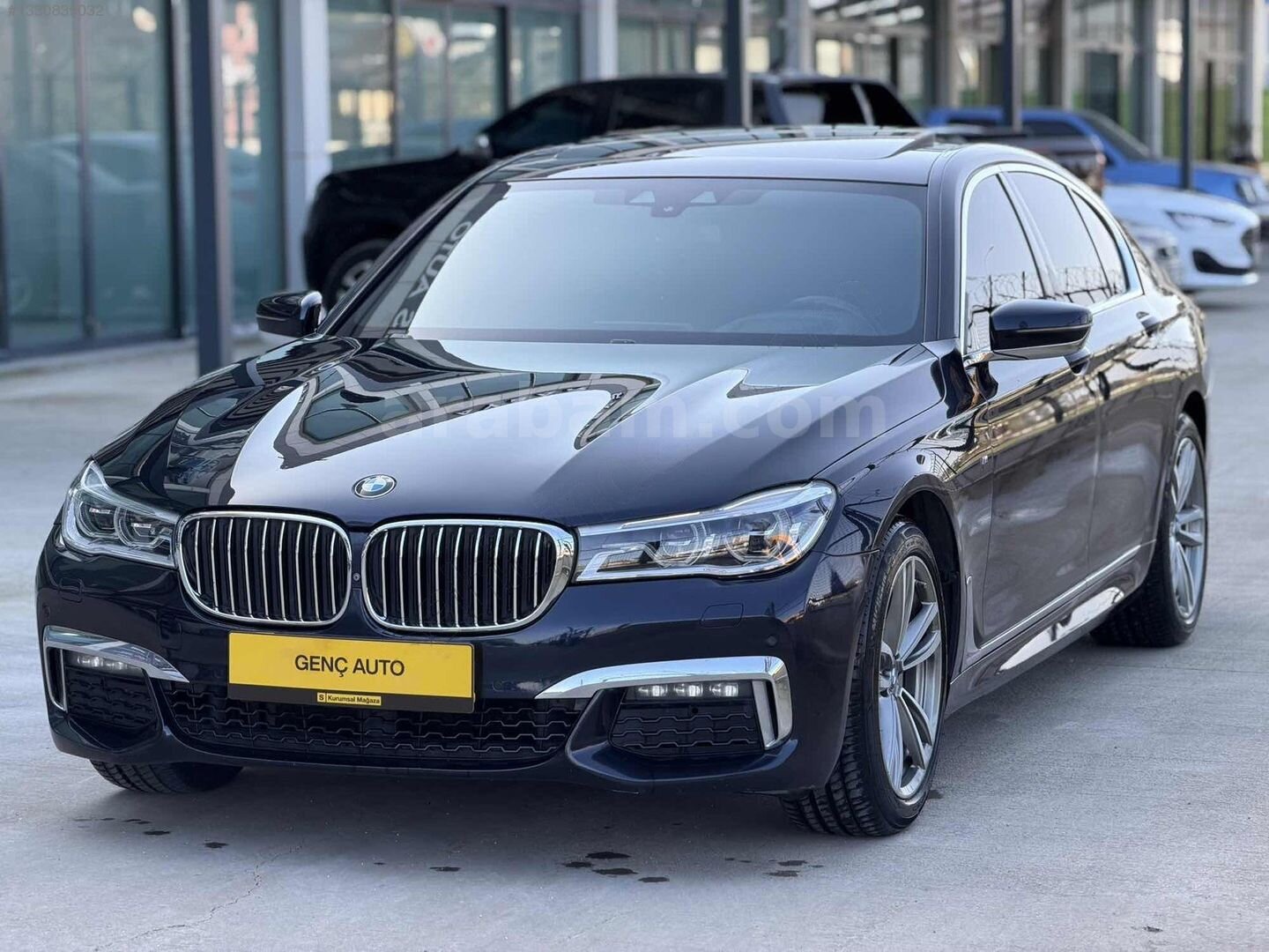 Galeriden BMW 7 Serisi 730i M Sport 2016 Model Adana 215.000 km Siyah 3