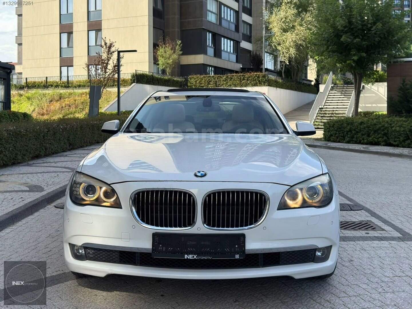 Galeriden BMW 7 Serisi 730d Long Exclusive 2011 Model İstanbul 184.000 km Beyaz 2
