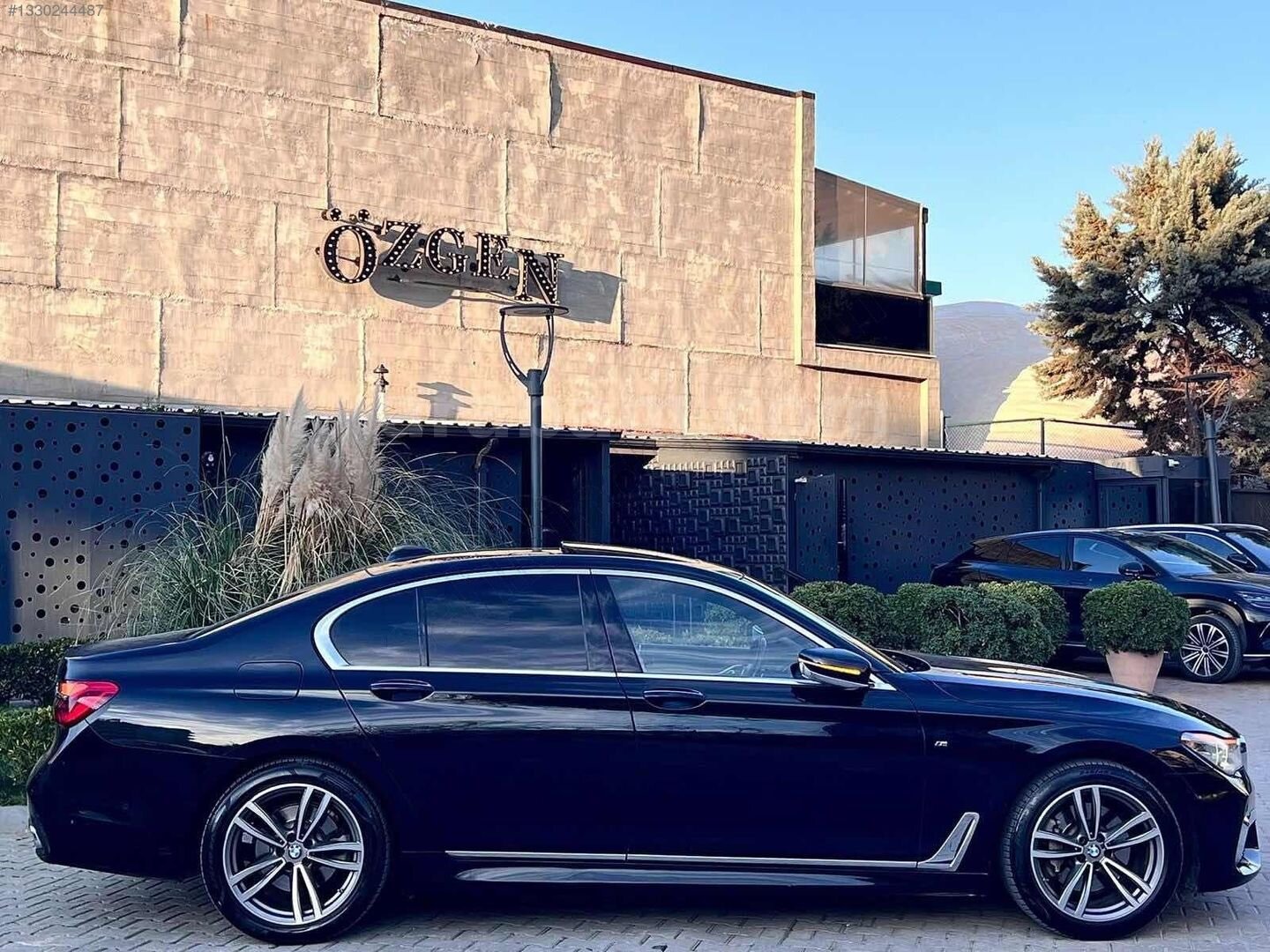 Galeriden BMW 7 Serisi 730i M Excellence 2016 Model İstanbul 225.000 km Siyah 5