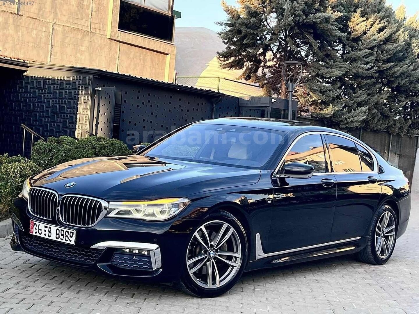 Galeriden BMW 7 Serisi 730i M Excellence 2016 Model İstanbul 225.000 km Siyah 2