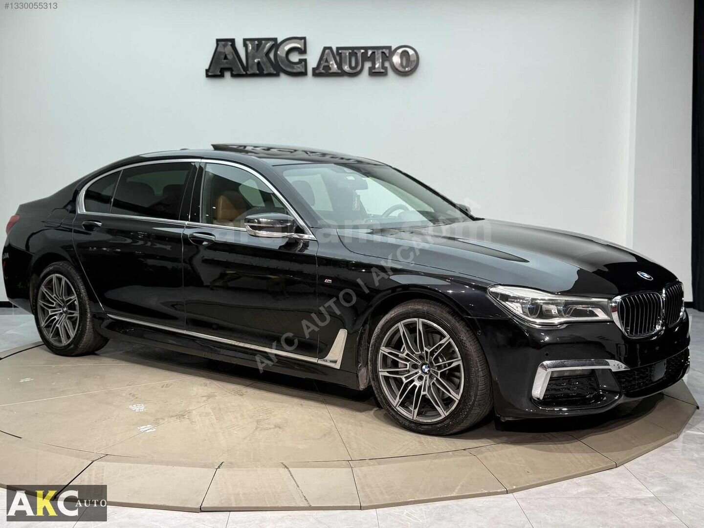 Galeriden BMW 7 Serisi 730d xDrive Long M Sport 2015 Model İzmir 199.000 km Siyah 3