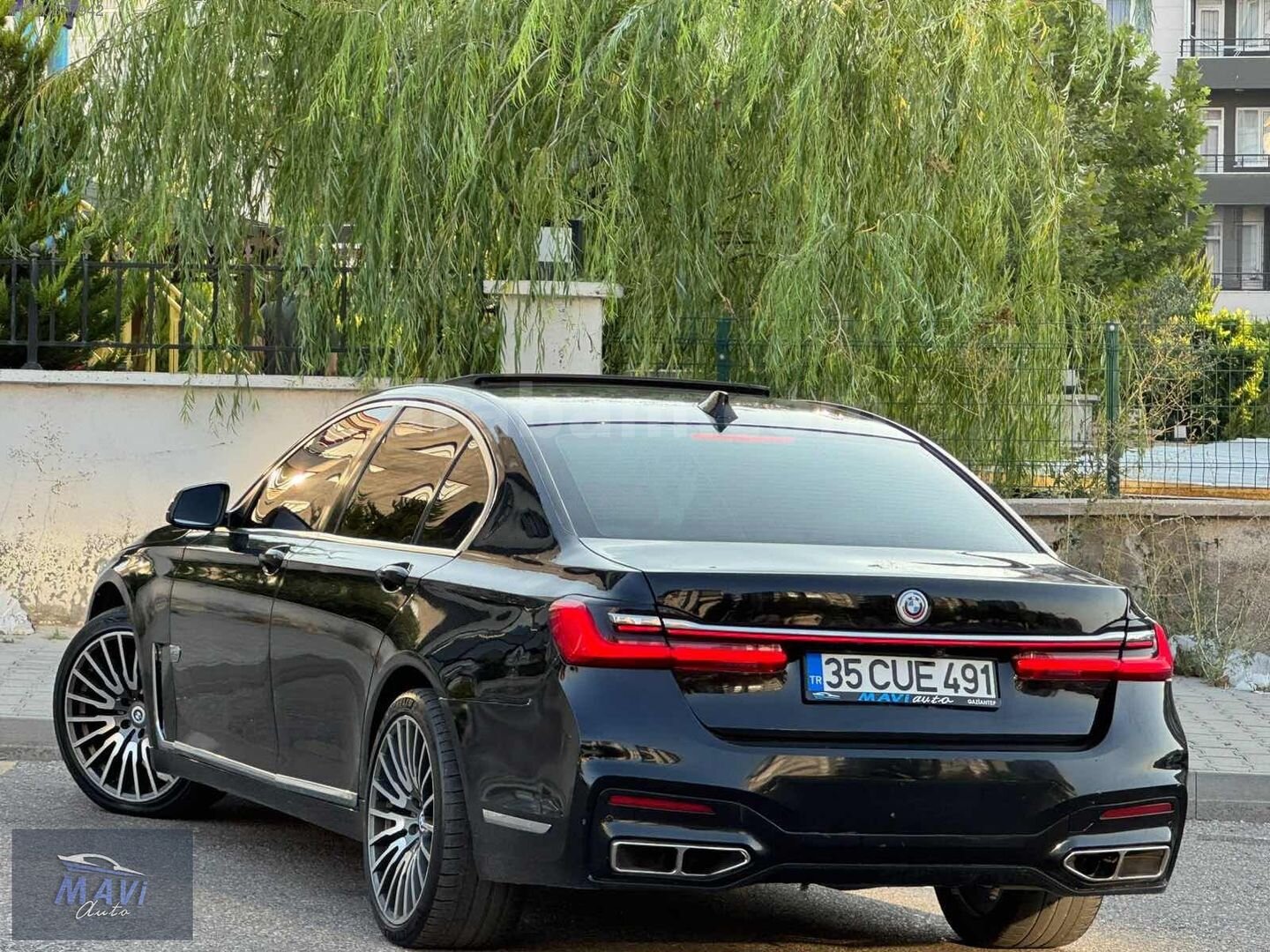 Galeriden BMW 7 Serisi 740d xDrive Exclusive 2011 Model Gaziantep 420.000 km Siyah 7