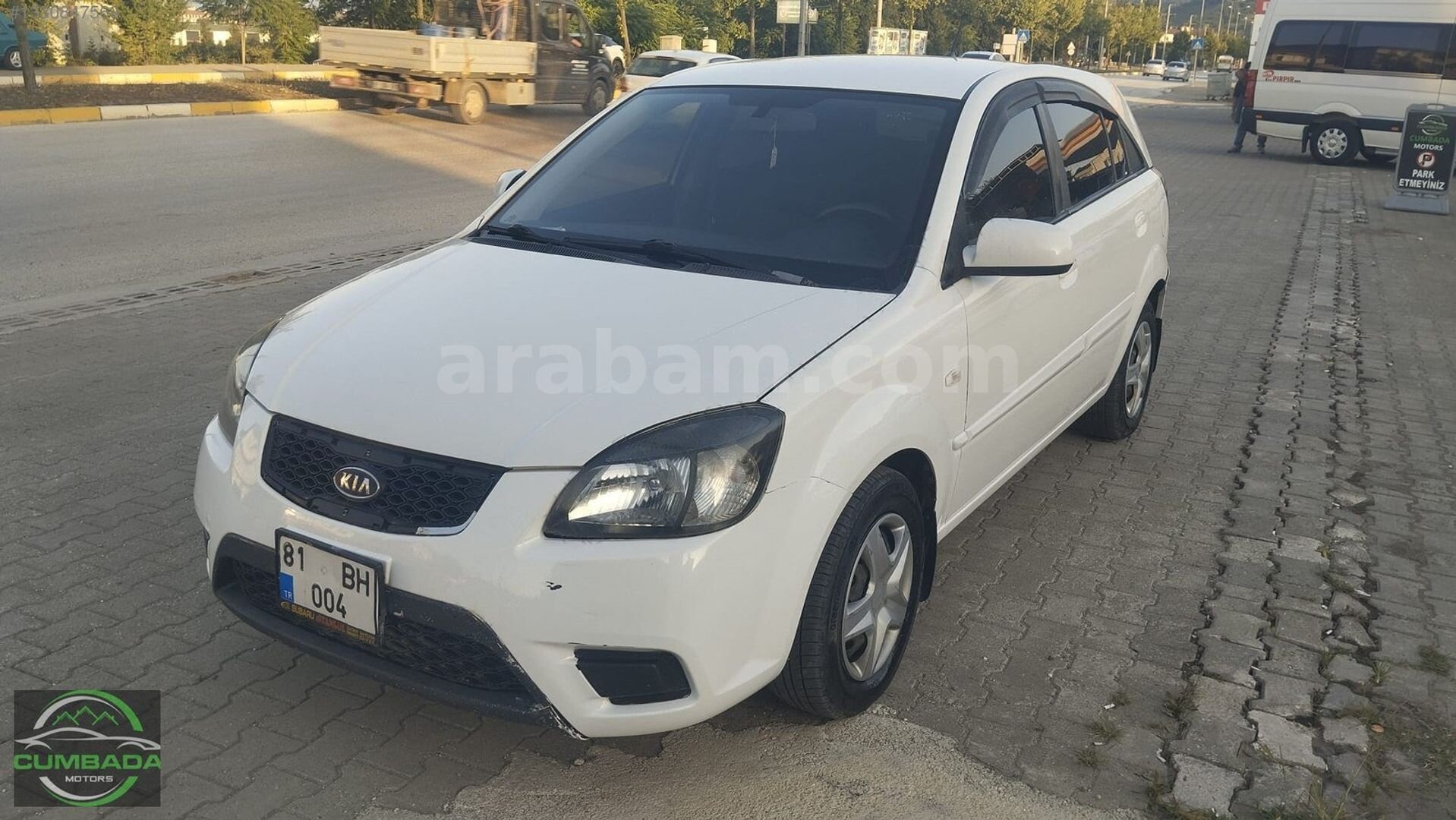 Galeriden Kia Rio 1.5 CRDi EX Comfort 2010 Model Düzce 413.500 km Beyaz 3
