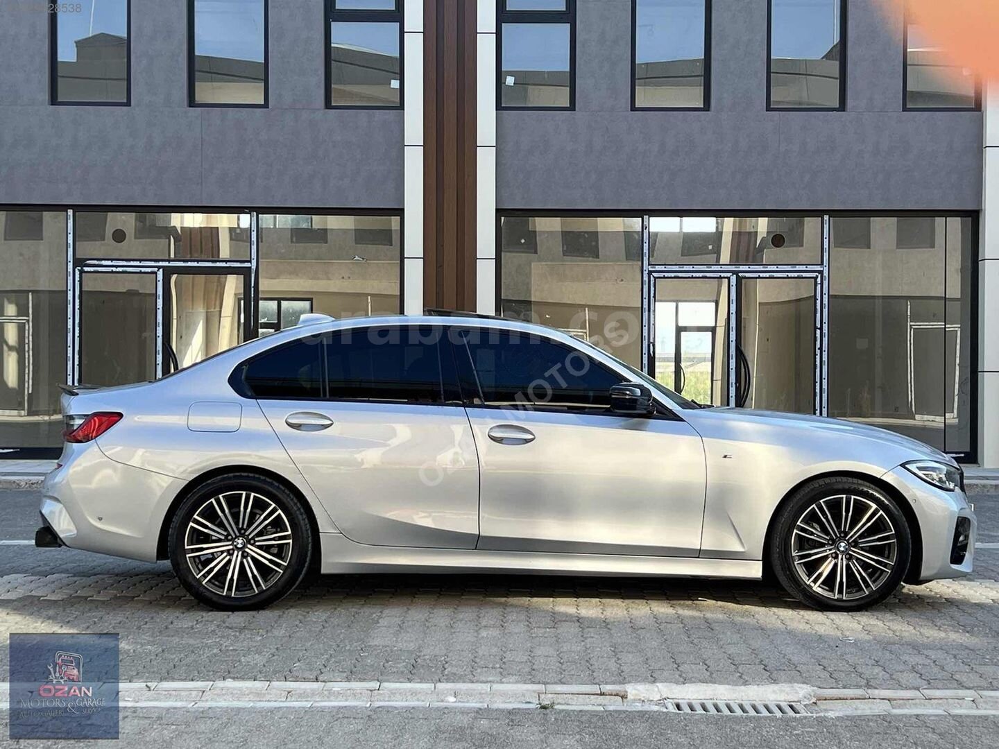 Galeriden BMW 3 Serisi 320i First Edition M Sport 2020 Model Düzce 107.000 km Gri 7