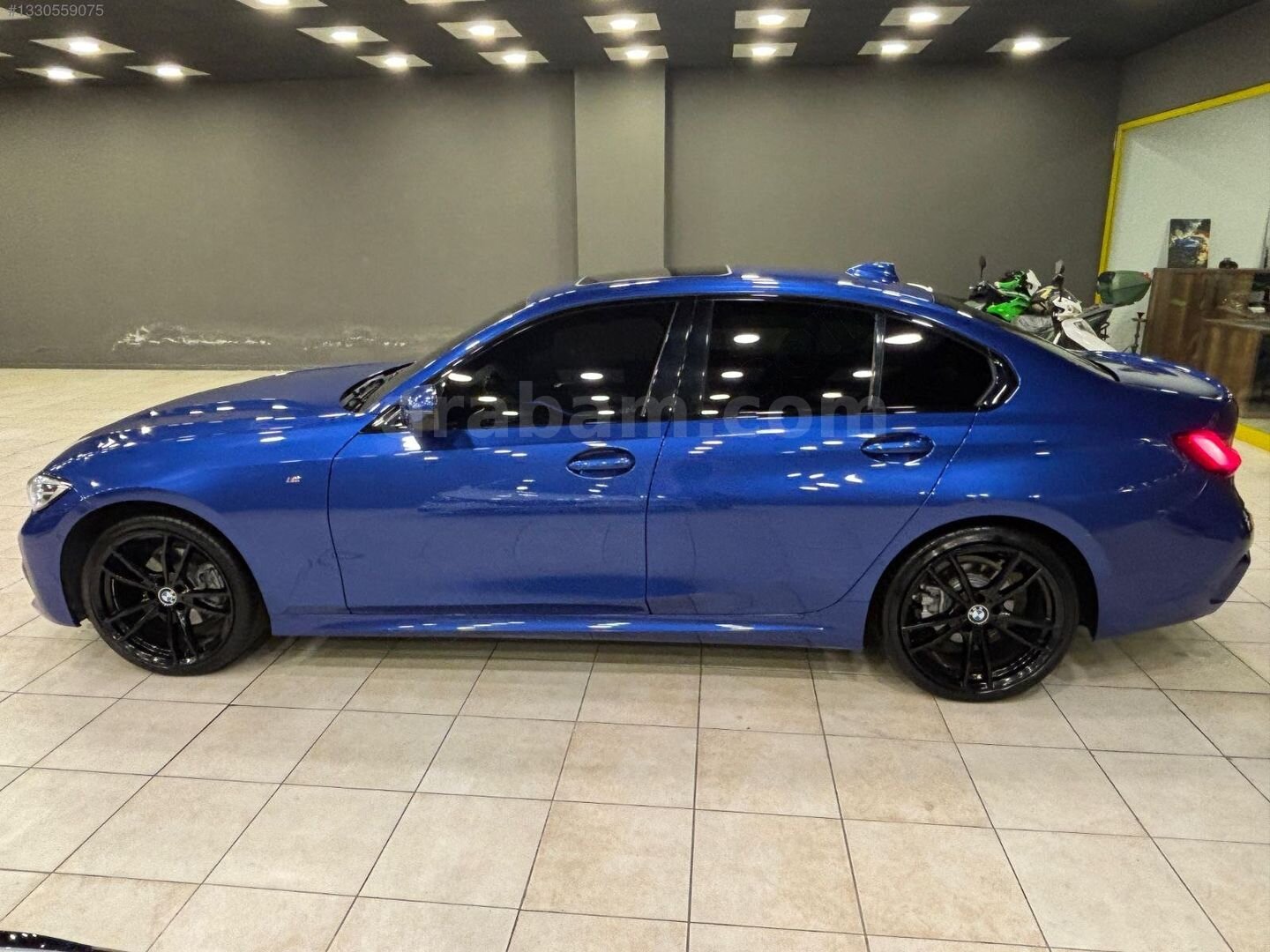 Galeriden BMW 3 Serisi 320i First Edition M Sport 2020 Model Aydın 84.000 km Mavi 7