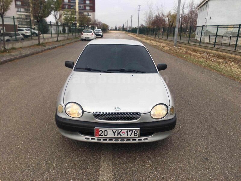 Sahibinden Toyota Corolla 1.3 Terra 2000 Model Uşak 370.000 km Gri (Gümüş)
