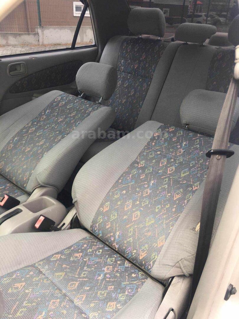 Sahibinden Toyota Corolla 1.3 Terra 2000 Model Uşak 370.000 km Gri (Gümüş) 6