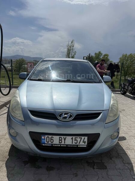 Sahibinden Hyundai i20 1.4 CVVT Select 2009 Model Malatya 161.000 km Mavi (metalik)
