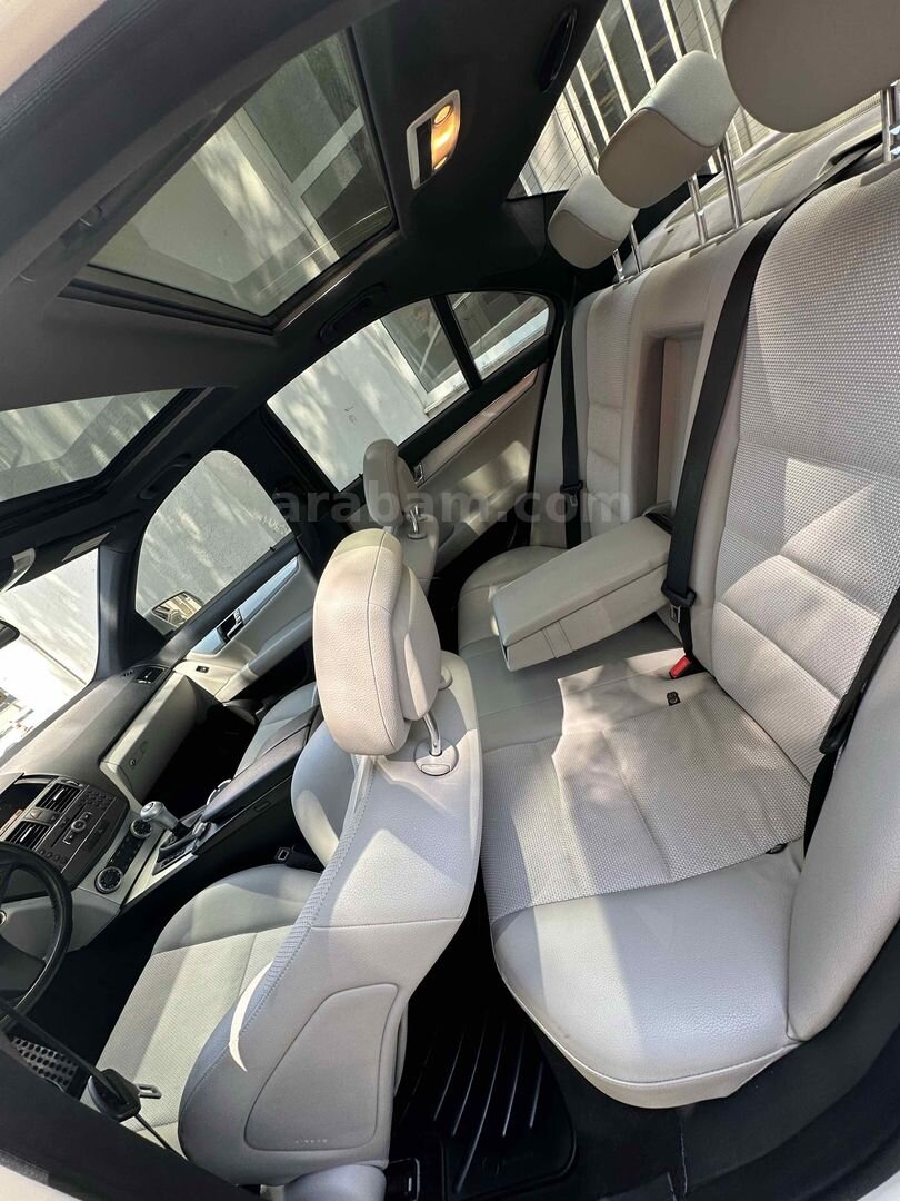 Sahibinden Mercedes - Benz C 180 Kompressor BlueEfficiency AMG 2010 Model Ankara 100.000 km Bej 7
