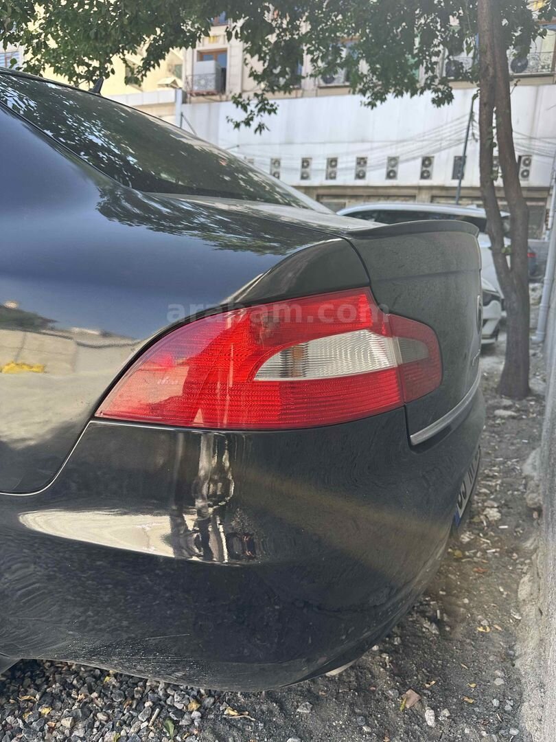 Sahibinden Skoda SuperB 1.4 TSI Elegance 2011 Model Van 187.000 km Siyah 7
