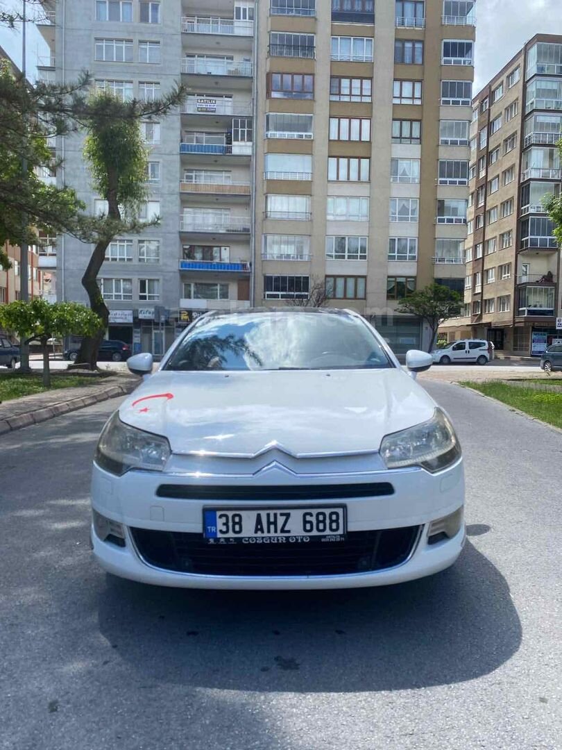 Sahibinden Citroen C5 1.6 HDi SX PK 2010 Model Kayseri 280.000 km Beyaz 2