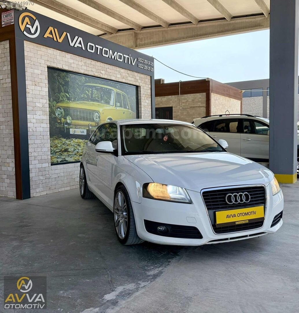 Galeriden Audi A3 Sportback 1.6 Attraction 2010 Model Denizli 240.000 km Beyaz 2